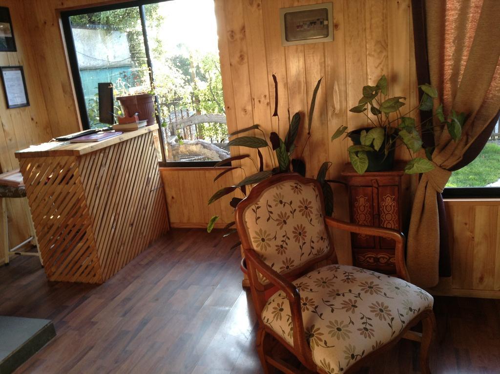 Hostal Monica ปูกอน ภายนอก รูปภาพ
